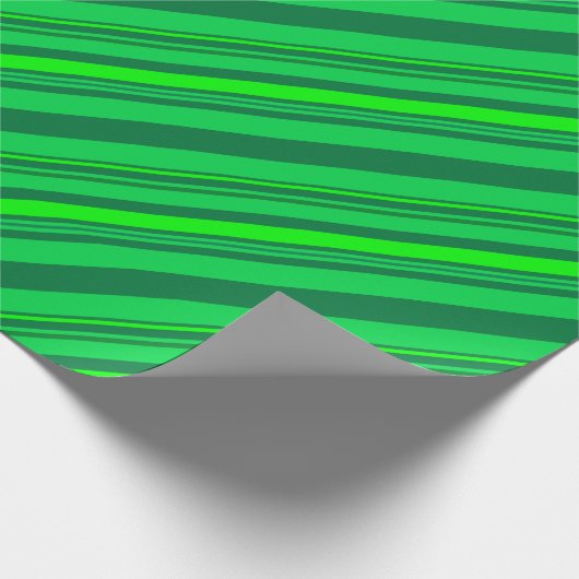 Green Forest Green St Patrick's Day oder Gaming Geschenkpapier (Ecke)