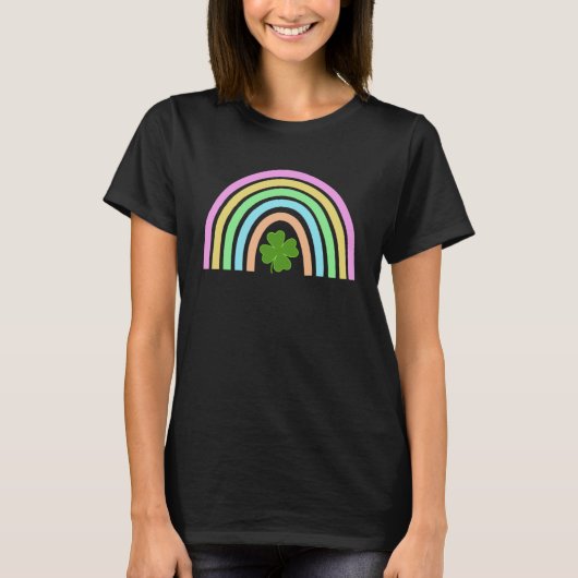 Green Four Leaf C Rainbow St Patrick's Day T-Shirt (Vorderseite)