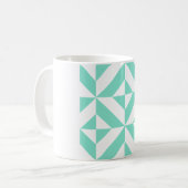 Green Geometric Deko Cube Muster Kaffeetasse (Vorderseite Links)