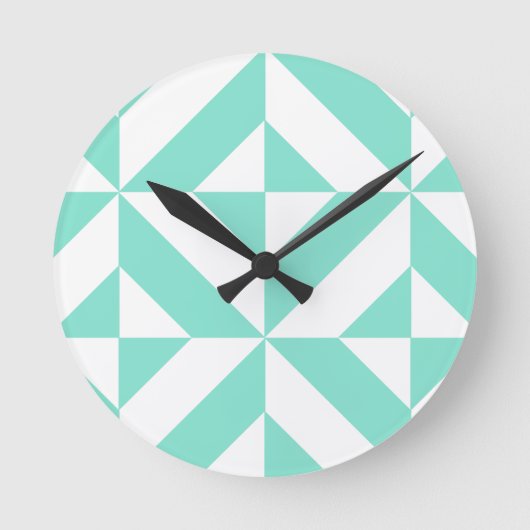 Green Geometric Deko Cube Muster Runde Wanduhr (Vorderseite)
