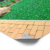 Green Glass Mulch im Garten in Schwerin, Deutschla Poster (Ecke)