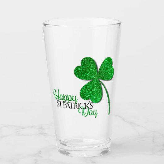 Green Glitzer Kleeblatt Happy St Patrick's Day Glas (Vorderseite)