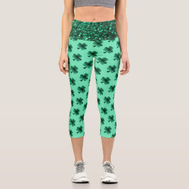 Green Glitzern Kleeblatt St Patrick' Day Muster Capri Leggings