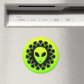 Green Glow Space Aliens Head Magnet (In Situ (Geschirrspüler))