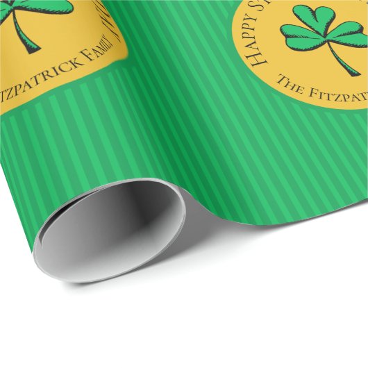 Green & Gold Happy St Patrick's Day Green Striping Geschenkpapier (Rolleneckpunkt)