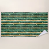 Green Gold Shamrock St. Patrick's Day Stripes Strandtuch (Vorderseite)