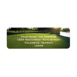 Green Golf Course bei Morgendämmerung