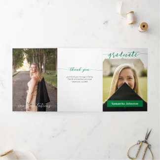 Green Graduate Script Modern Drei Foto Dreifach Gefaltete Einladung