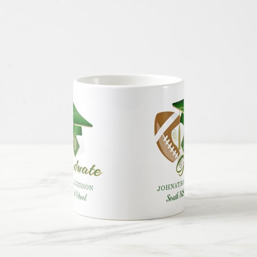 Green Graduation Cap Football Personalisiert Kaffeetasse (Mittel)