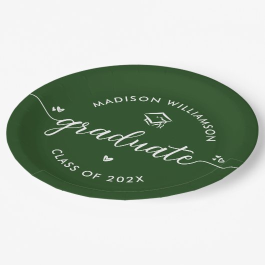 Green Graduation Script Hearts Cap Icon Modern Fun Pappteller (Schrägansicht)