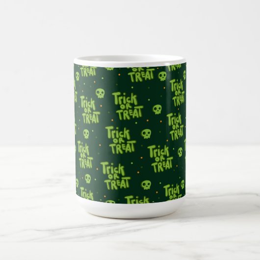GREEN HALLOWEWEEN TRICK ODER BEHANDLUNG & SKULLS KAFFEETASSE (Mittel)