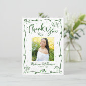 Green Hand Drawn Doodle Photo Graduate White Retro Dankeskarte (Stehend Vorderseite)