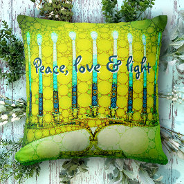 Green Hanukkah Menorah Peace Liebe Script Kissen