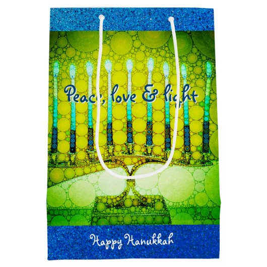 Green Hanukkah Menorah Peace Liebe Script Mittlere Geschenktüte (Rückseite)