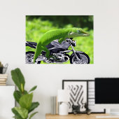 Green Hawaiian Gecko Rider Poster (Heimbüro)