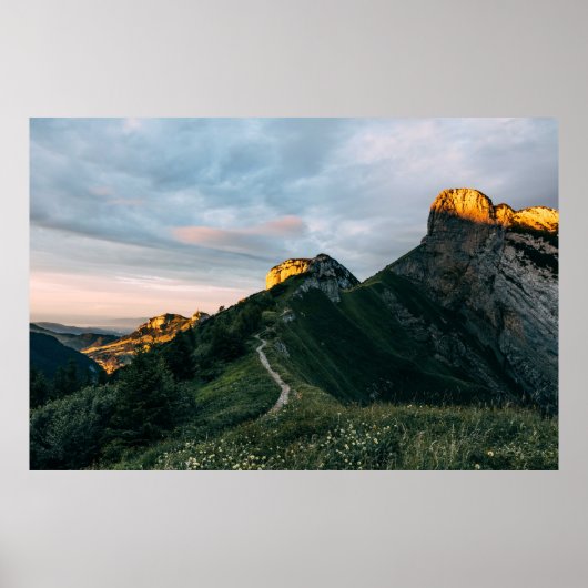 GREEN HILLS POSTER (Vorne)