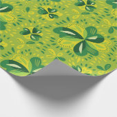 Green Irish Clover Pattern Geschenkpapier (Ecke)