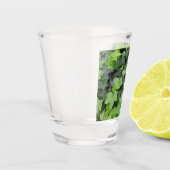 Green Ivy Botanical Print Schnapsglas (Links)