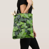 Green Ivy Botanical Print Tasche (Von Nahem)