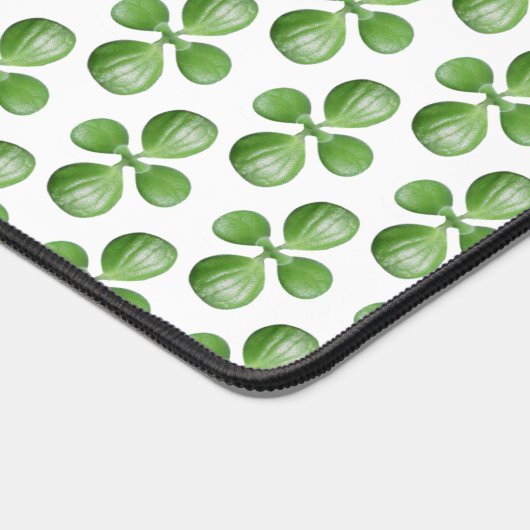 Green Jade Tree Blätter auf Weiß Schreibtischunterlage (Ecke)