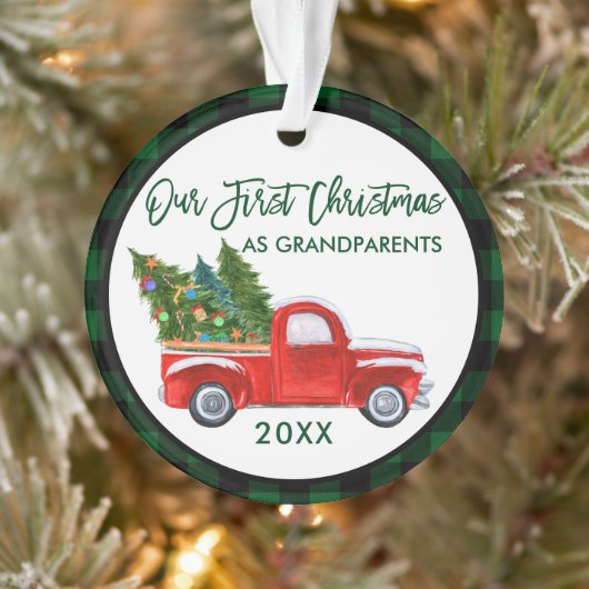 Green Kariert First Christmas als Großeltern Truck Ornament (Baum)