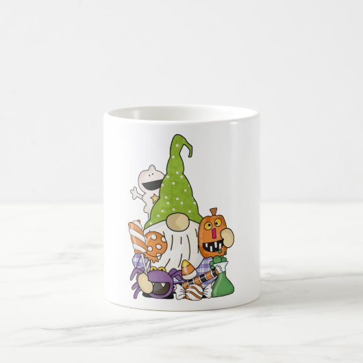Green Kawaii Halloween Gnome Cartoon Illustration Kaffeetasse (Mittel)