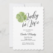 Green Kleeblatt Lucky in Liebe Brautparty Einladung (Vorderseite)