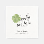Green Kleeblatt Lucky in Liebe Brautparty Serviette (Vorderseite)