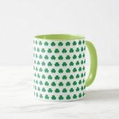 Green Kleeblatt Pattern Irish St Patricks Day Tass Tasse (VorderseiteRechts)