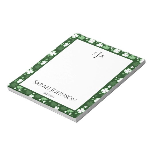 Green Kleeblatt, St. Patrick's Day Monogram Notizblock (Rotiert)