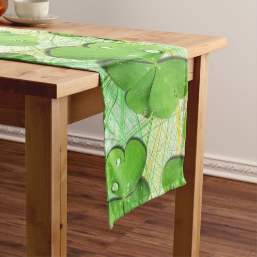 Green Kleeblatt St Patrick's iPhone 5 Case-Mate Kurzer Tischläufer (Beispiel)