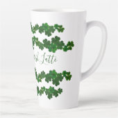 Green Kleeblatts Irish Latté Tasse Personalisiert (Rechts)