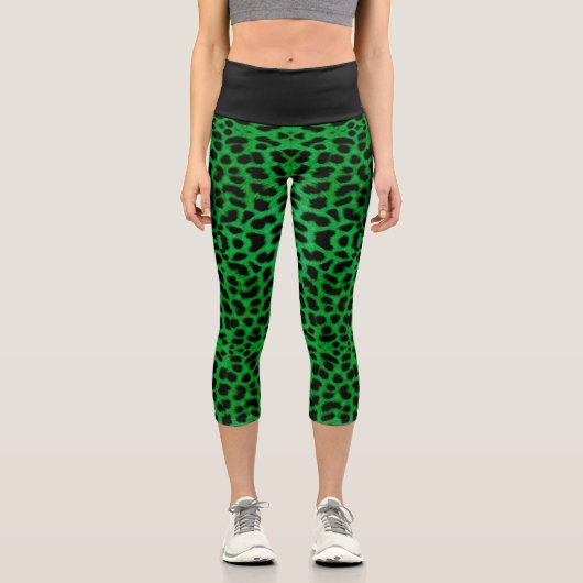 Green Leopard Print Capri Leggings (Vorderseite)