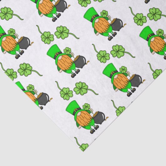 Green Leprechaun Gnome mit Kleeblatt Seidenpapier (Detail)