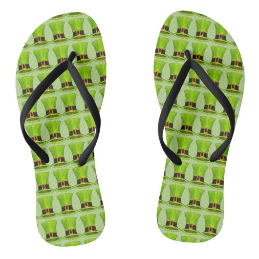 Green Leprechaun Hat St. Patricks Day Flip Flops Badesandalen (Fußbett)