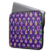 GREEN LILA YELLOW WHITE MARDI GRAS FLEUR DI LIS LAPTOPSCHUTZHÜLLE (Vorderseite Links)