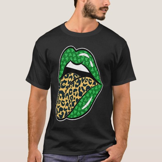 Green Lips Leopard Print Tongue Out St Patricks Da T-Shirt (Vorderseite)