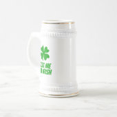 Green lucky clover funny St Patrick's Day Bierglas (Vorderseite Links)