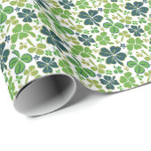 Green Lucky Kleeblatts Clover St Patrick`s Day Geschenkpapier (Rolleneckpunkt)