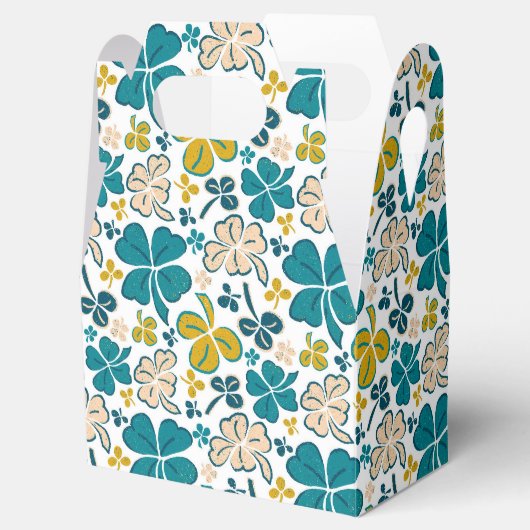 Green Lucky Kleeblatts Clover St Patrick`s Day Geschenkschachtel (Geöffnet)