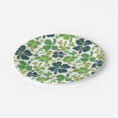 Green Lucky Kleeblatts Clover St Patrick`s Day Pappteller (Schrägansicht)