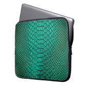 Green Luxury Snake Skin Closeup Laptopschutzhülle (Vorderseite Links)
