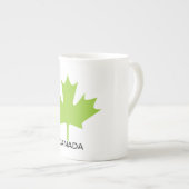 Green Maple Leaf Kanada Porzellantasse (Vorderseite Rechts)