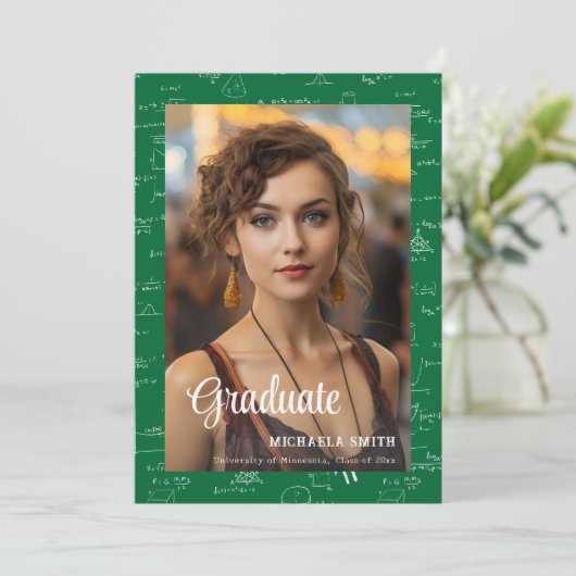 Green Math College Script Photo Graduation Ankündigung (Stehend Vorderseite)