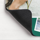 Green Minimalistisch Two Foto Graduate Abschluss Mousepad (Ecke)