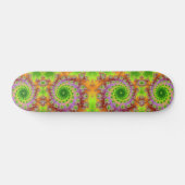 Green Mit Augen Fraktal Skateboard (Horizontal)