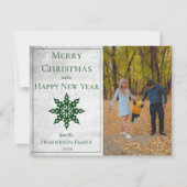 Green Modern Snowflake Foto Feiertagskarte (Vorderseite)