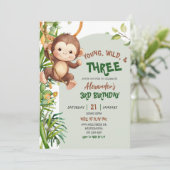 Green Monkey Young Wild Three Third Birthday Einladung (Stehend Vorderseite)