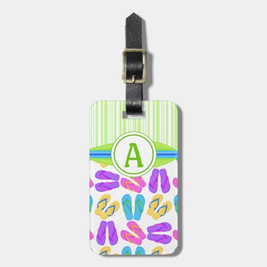 Green Monogram Flip Flops und Surfboard Beach Gepäckanhänger (Vorderseite vertikal)