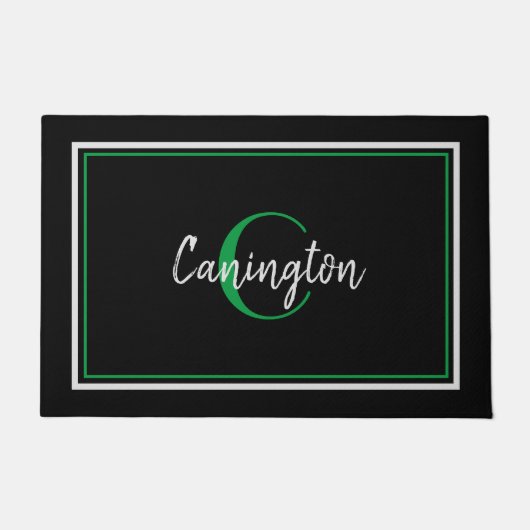 Green Monogram und Familienname New Zuhause Black Fußmatte (Vorderseite)
